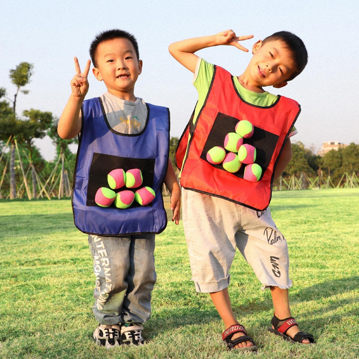 2Pcs Sticky Target Ball Vests with 10Pcs Soft Balls, Dodgeball Vests Game, Outdoor Game Props for Kids Sports, Sticky Target Ball Throwing Balls Set